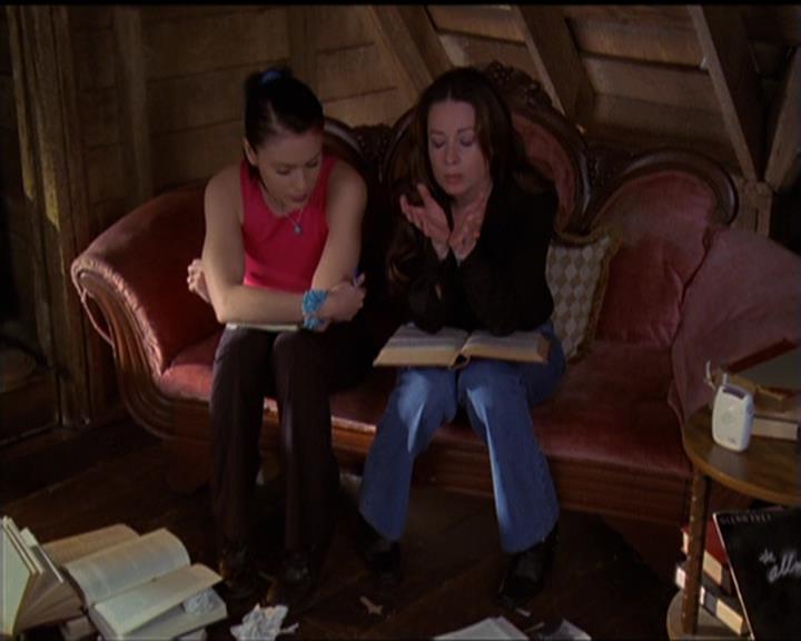 Charmed-Online-dot-519NymphsJustWantToHaveFun1708.jpg