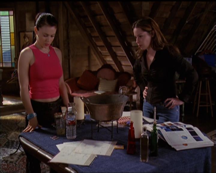 Charmed-Online-dot-519NymphsJustWantToHaveFun1725.jpg