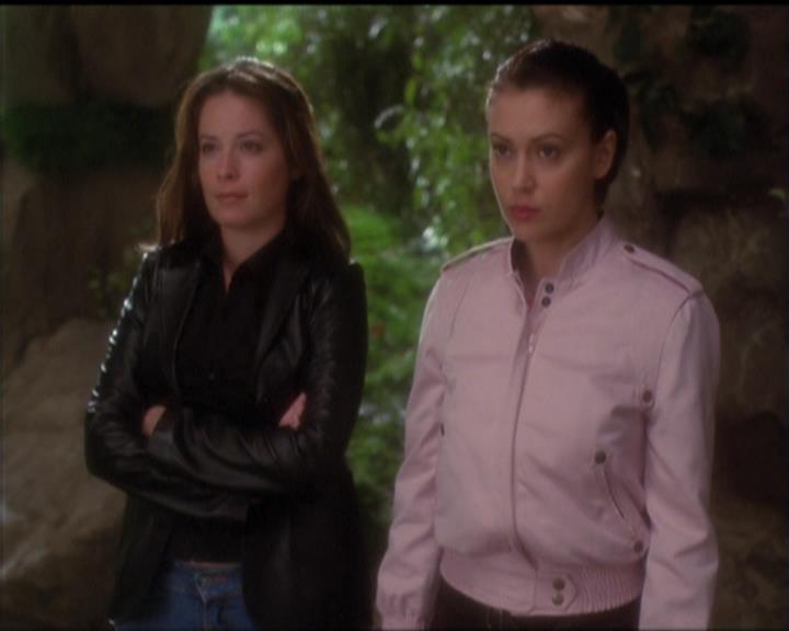 Charmed-Online-dot-519NymphsJustWantToHaveFun1875.jpg