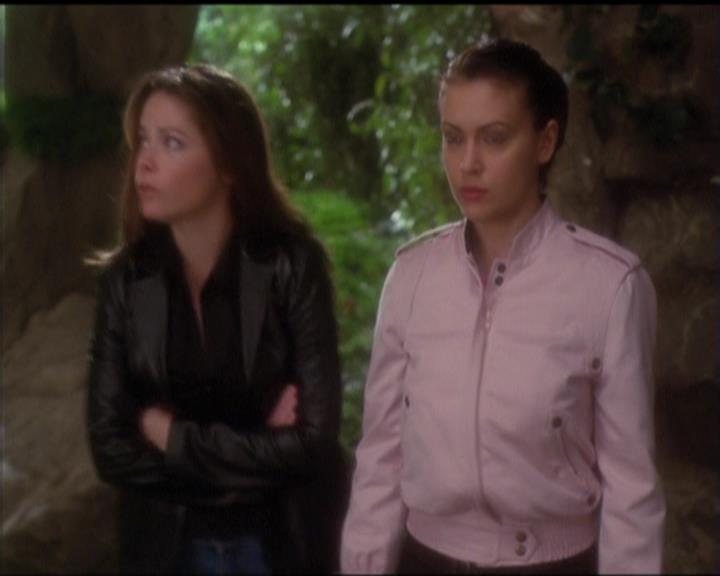 Charmed-Online-dot-519NymphsJustWantToHaveFun1878.jpg