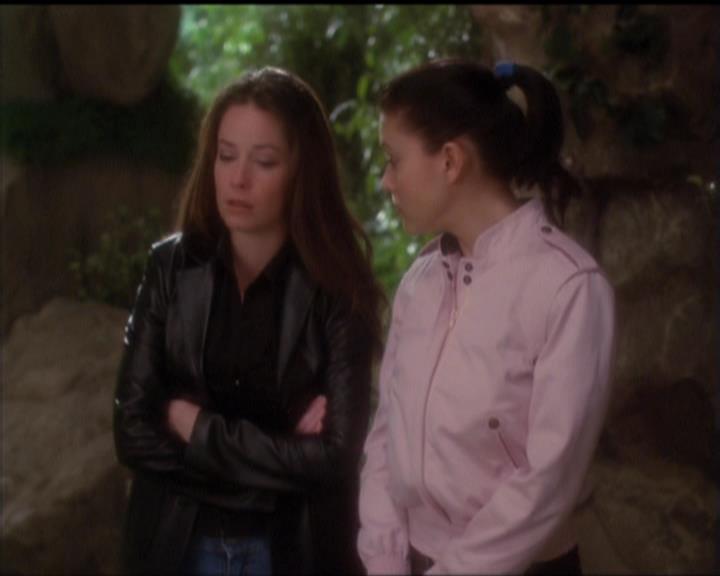 Charmed-Online-dot-519NymphsJustWantToHaveFun1898.jpg