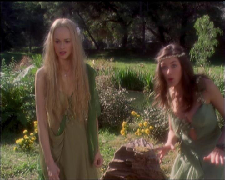 Charmed-Online-dot-519NymphsJustWantToHaveFun1945.jpg