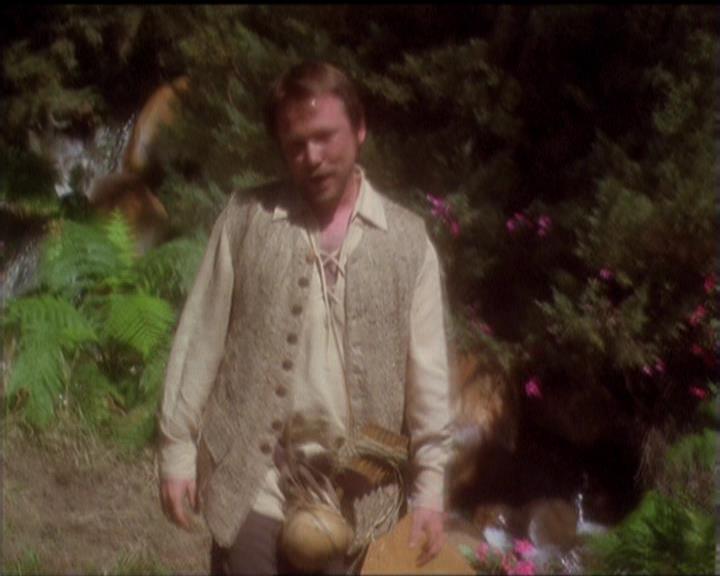 Charmed-Online-dot-519NymphsJustWantToHaveFun1952.jpg
