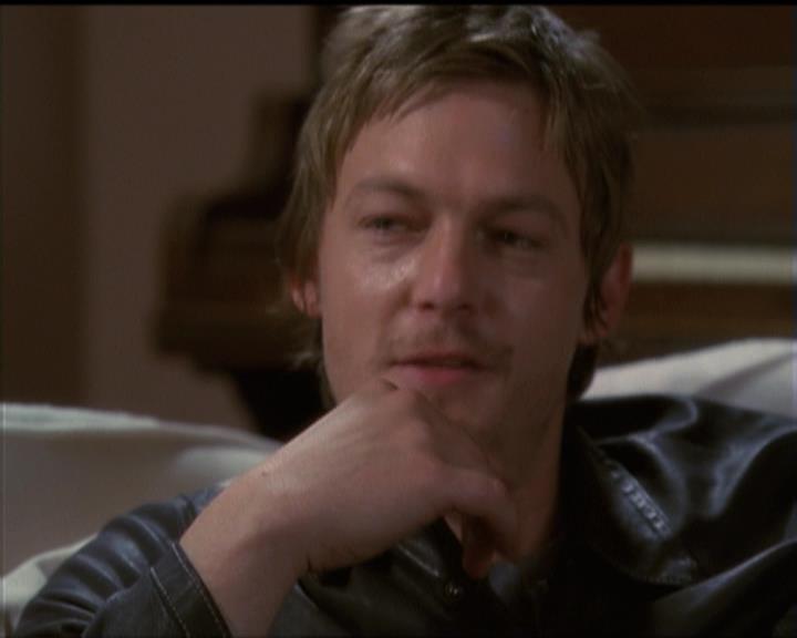 Charmed-Online-dot-net_5x20SenseAndSenseAbility0105.jpg Charmed-Online-dot-net_5x20SenseAndSenseAbility0105.jpg