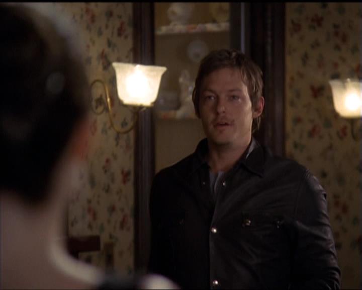 Charmed-Online-dot-net_5x20SenseAndSenseAbility0145.jpg