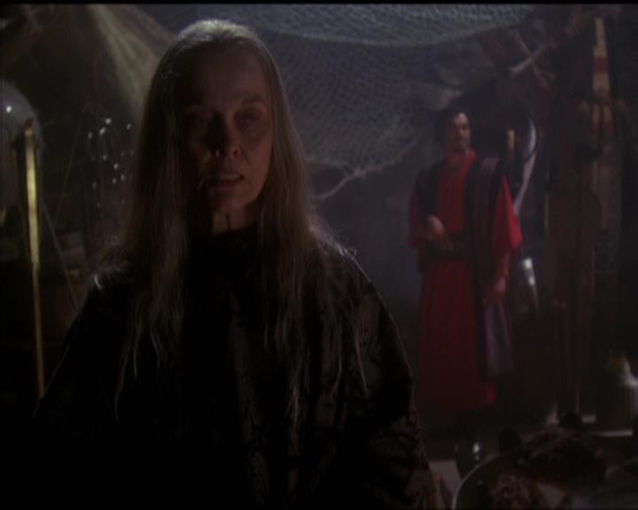 Charmed-Online-dot-net_5x20SenseAndSenseAbility0512.jpg