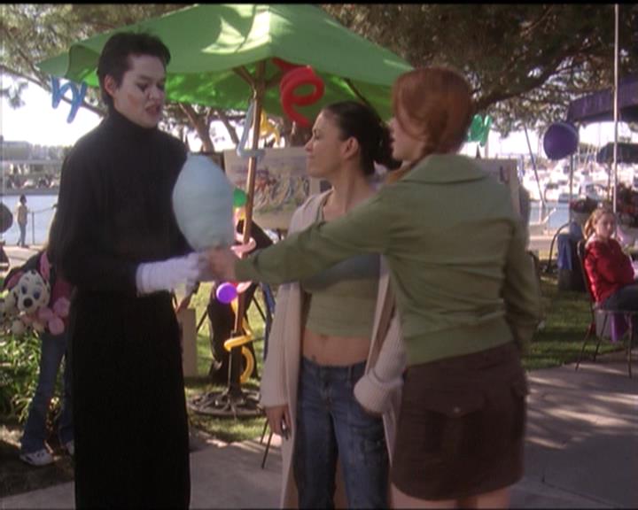 Charmed-Online-dot-net_5x20SenseAndSenseAbility0595.jpg