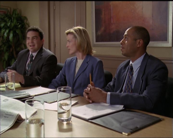 Charmed-Online-dot-net_5x20SenseAndSenseAbility0776.jpg