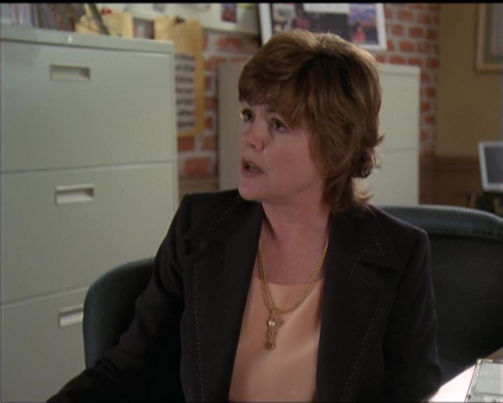 Charmed-Online-dot-net_5x20SenseAndSenseAbility0821.jpg