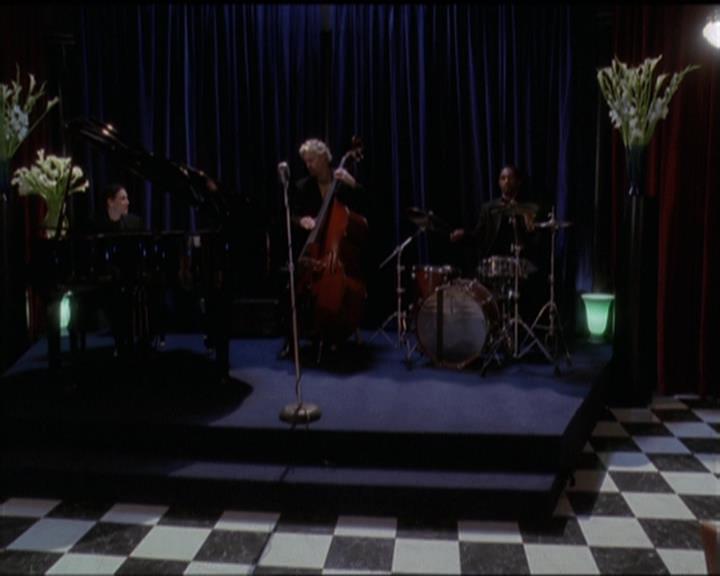 Charmed-Online-dot-net_5x20SenseAndSenseAbility0826.jpg