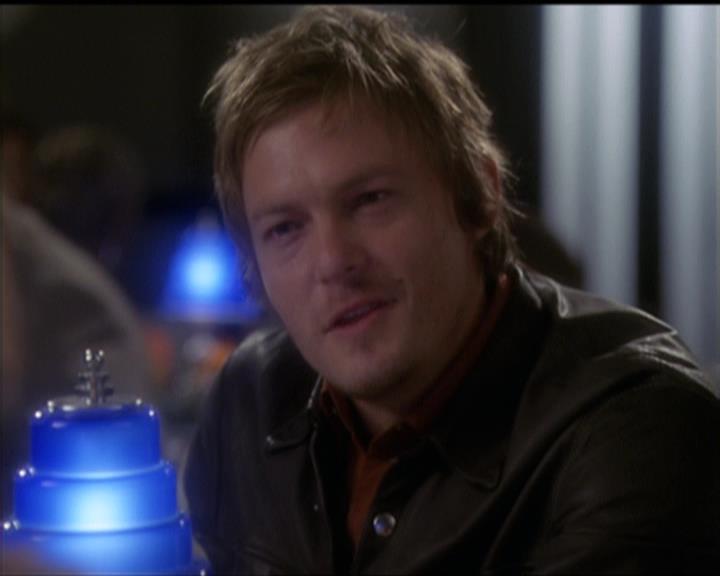 Charmed-Online-dot-net_5x20SenseAndSenseAbility0870.jpg