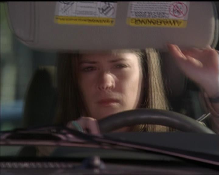 Charmed-Online-dot-net_5x20SenseAndSenseAbility0965.jpg