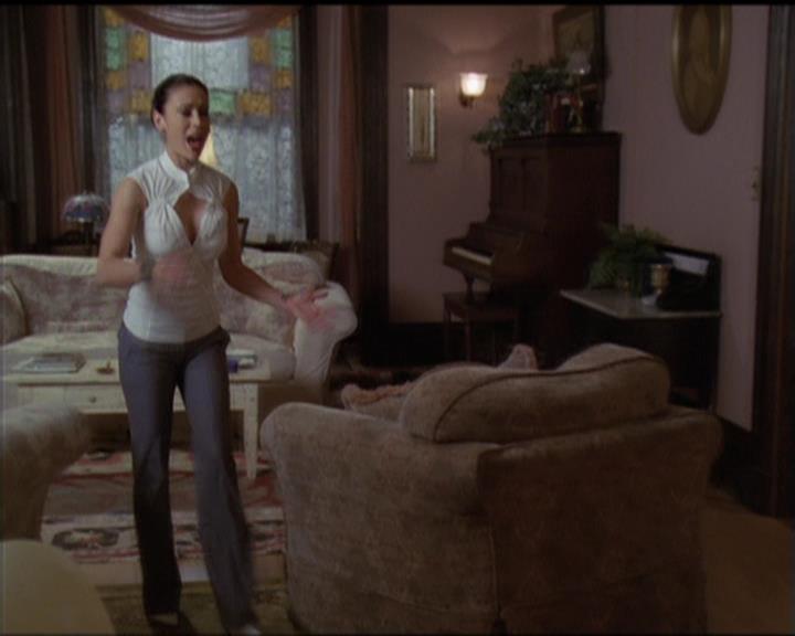 Charmed-Online-dot-net_5x20SenseAndSenseAbility1019.jpg