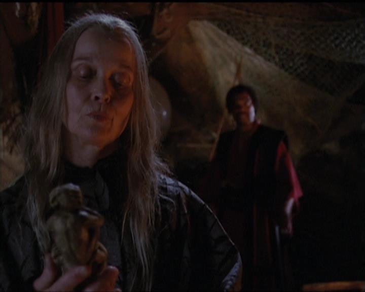 Charmed-Online-dot-net_5x20SenseAndSenseAbility1233.jpg