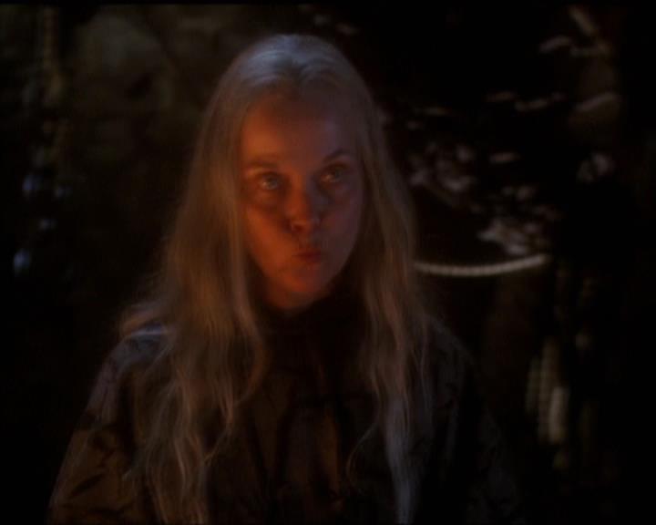 Charmed-Online-dot-net_5x20SenseAndSenseAbility1241.jpg Charmed-Online-dot-net_5x20SenseAndSenseAbility1241.jpg