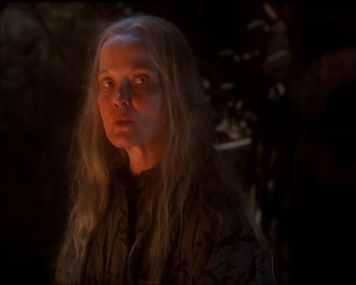 Charmed-Online-dot-net_5x20SenseAndSenseAbility1245.jpg