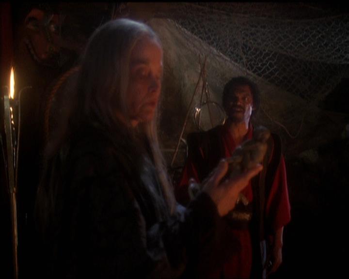 Charmed-Online-dot-net_5x20SenseAndSenseAbility1247.jpg