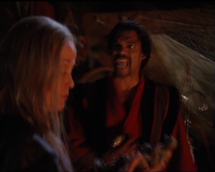 Charmed-Online-dot-net_5x20SenseAndSenseAbility1266.jpg Charmed-Online-dot-net_5x20SenseAndSenseAbility1266.jpg