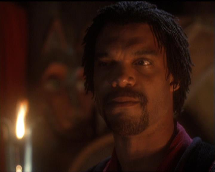 Charmed-Online-dot-net_5x20SenseAndSenseAbility1306.jpg