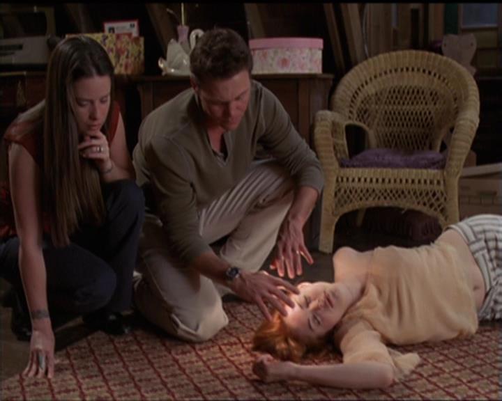 Charmed-Online-dot-net_5x20SenseAndSenseAbility1596.jpg Charmed-Online-dot-net_5x20SenseAndSenseAbility1596.jpg