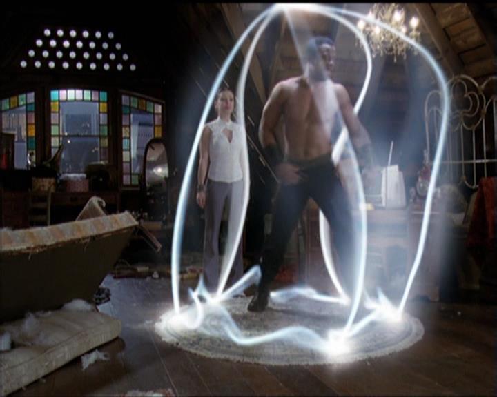 Charmed-Online-dot-net_5x20SenseAndSenseAbility1607.jpg