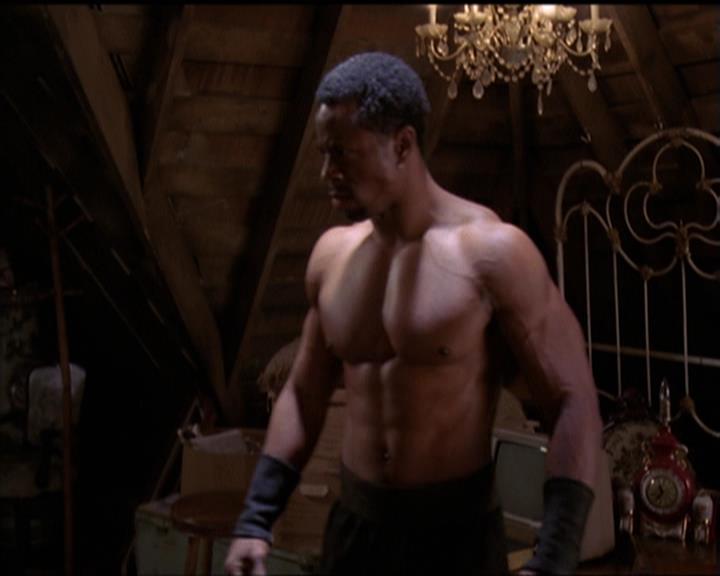 Charmed-Online-dot-net_5x20SenseAndSenseAbility1838.jpg
