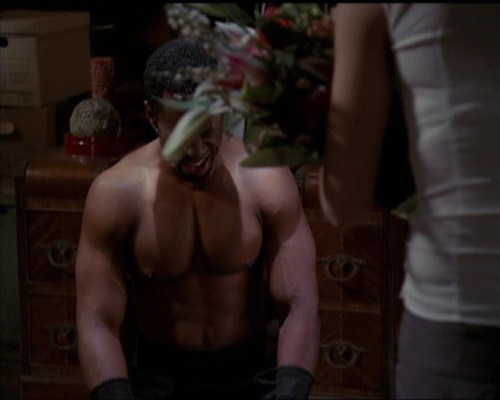 Charmed-Online-dot-net_5x20SenseAndSenseAbility1913.jpg