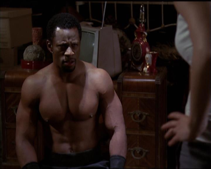 Charmed-Online-dot-net_5x20SenseAndSenseAbility1964.jpg