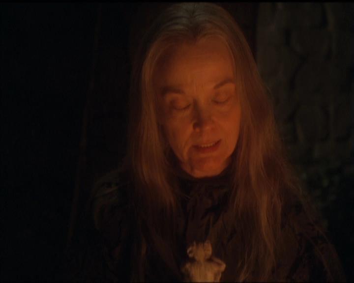 Charmed-Online-dot-net_5x20SenseAndSenseAbility1986.jpg