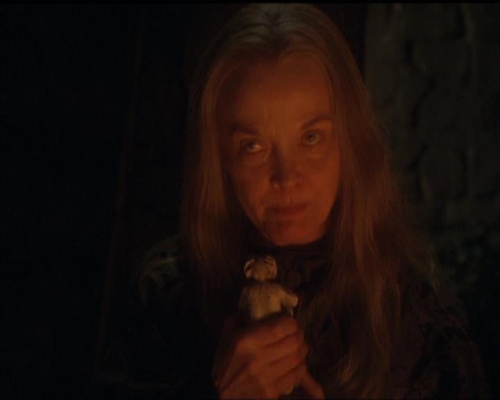 Charmed-Online-dot-net_5x20SenseAndSenseAbility1988.jpg