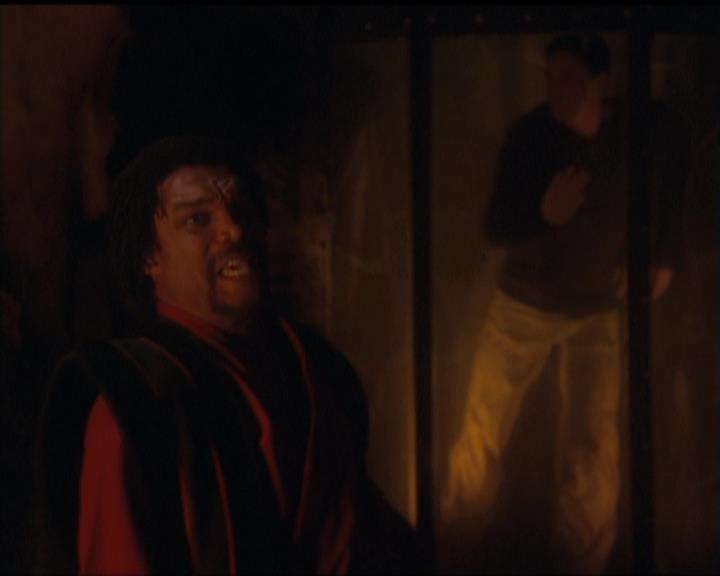 Charmed-Online-dot-net_5x20SenseAndSenseAbility1999.jpg