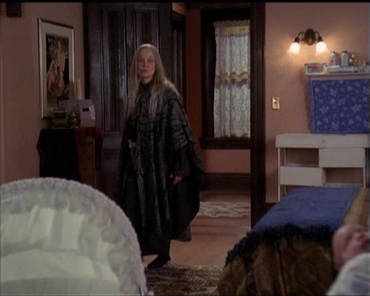 Charmed-Online-dot-net_5x20SenseAndSenseAbility2043.jpg