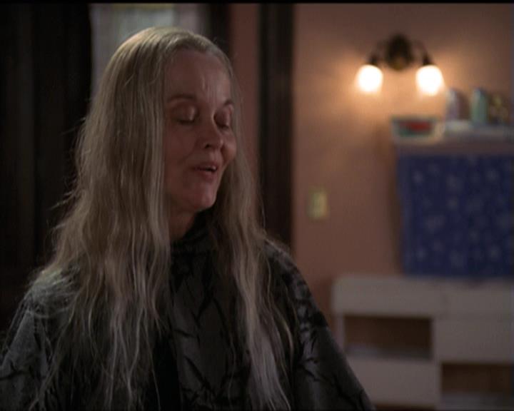 Charmed-Online-dot-net_5x20SenseAndSenseAbility2062.jpg