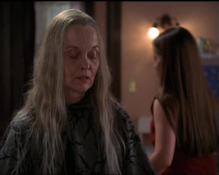 Charmed-Online-dot-net_5x20SenseAndSenseAbility2074.jpg