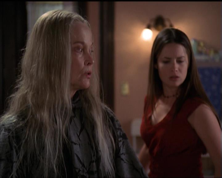 Charmed-Online-dot-net_5x20SenseAndSenseAbility2077.jpg