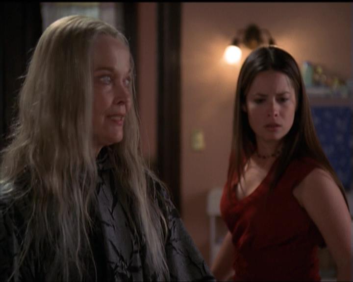 Charmed-Online-dot-net_5x20SenseAndSenseAbility2079.jpg