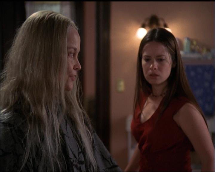 Charmed-Online-dot-net_5x20SenseAndSenseAbility2080.jpg