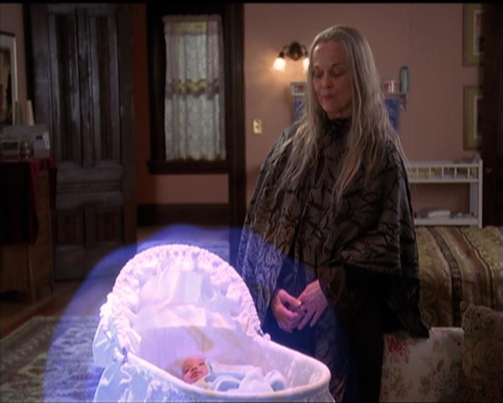 Charmed-Online-dot-net_5x20SenseAndSenseAbility2105.jpg
