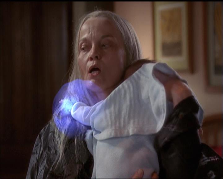 Charmed-Online-dot-net_5x20SenseAndSenseAbility2164.jpg