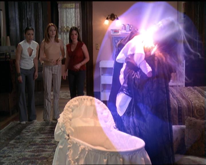 Charmed-Online-dot-net_5x20SenseAndSenseAbility2179.jpg