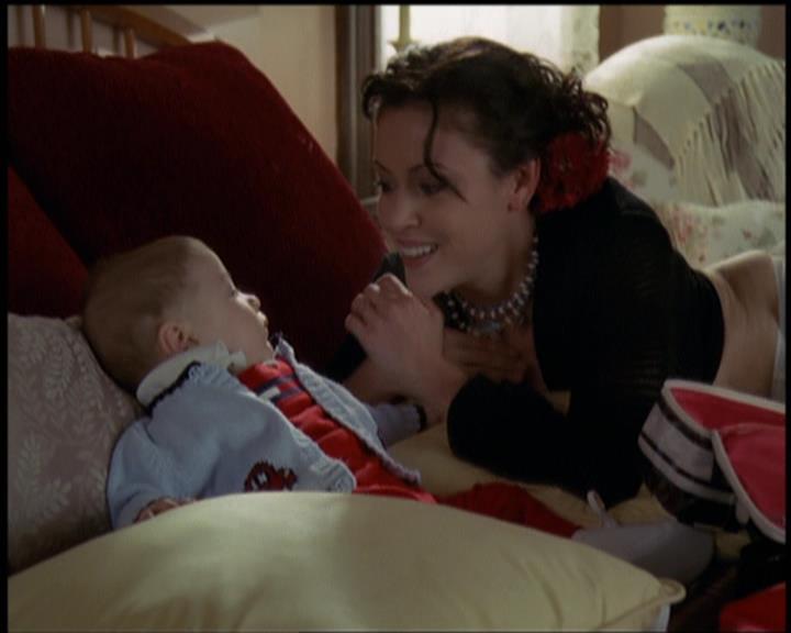 Charmed-Online-dot-net_5x21NecromancingTheStone0295.jpg