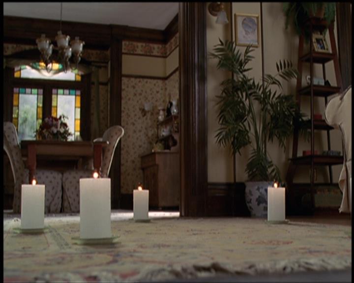 Charmed-Online-dot-net_5x21NecromancingTheStone0419.jpg