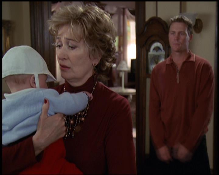 Charmed-Online-dot-net_5x21NecromancingTheStone0471.jpg