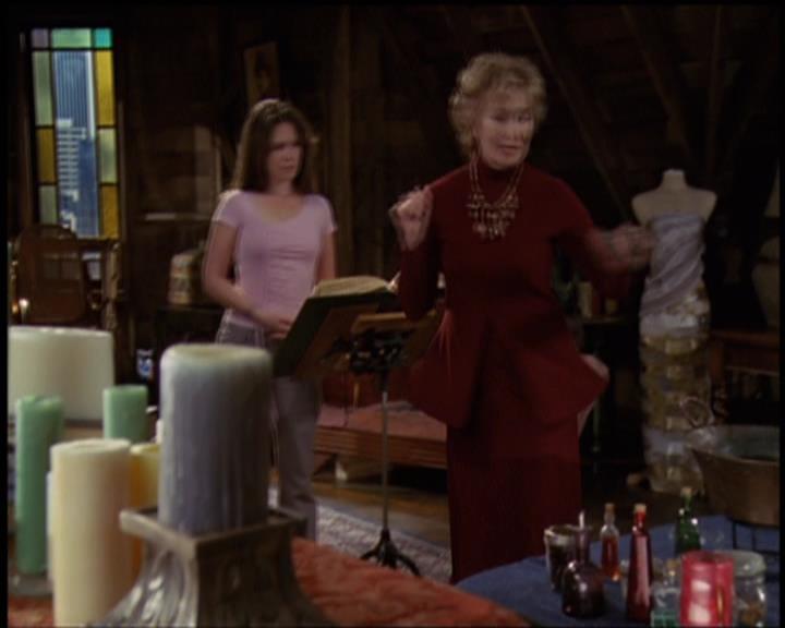 Charmed-Online-dot-net_5x21NecromancingTheStone1003.jpg