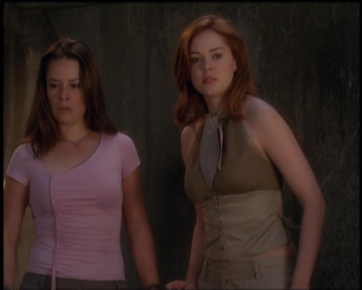 Charmed-Online-dot-net_5x21NecromancingTheStone1096.jpg Charmed-Online-dot-net_5x21NecromancingTheStone1096.jpg