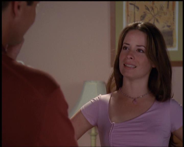 Charmed-Online-dot-net_5x21NecromancingTheStone1204.jpg Charmed-Online-dot-net_5x21NecromancingTheStone1204.jpg