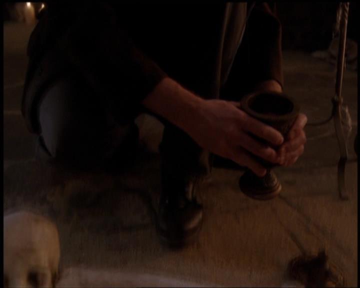 Charmed-Online-dot-net_5x21NecromancingTheStone1225.jpg