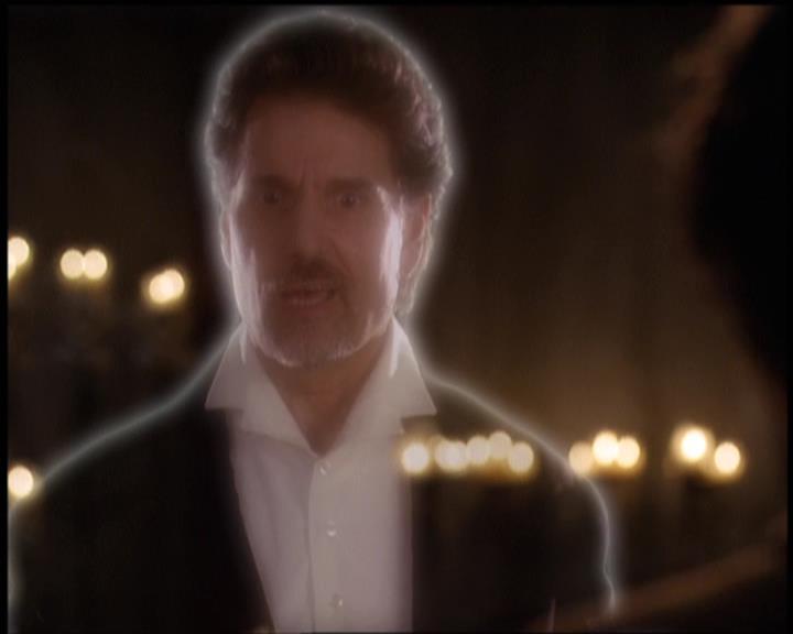 Charmed-Online-dot-net_5x21NecromancingTheStone1249.jpg