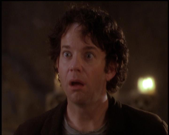 Charmed-Online-dot-net_5x21NecromancingTheStone1292.jpg Charmed-Online-dot-net_5x21NecromancingTheStone1292.jpg