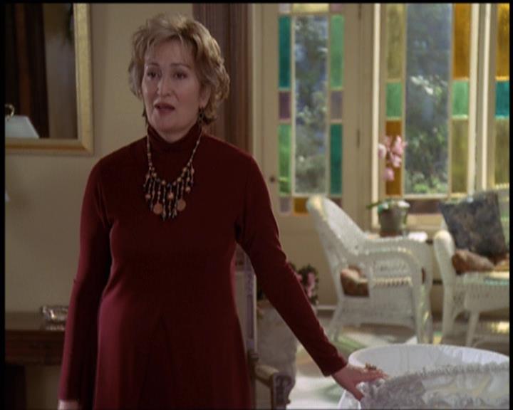 Charmed-Online-dot-net_5x21NecromancingTheStone1321.jpg